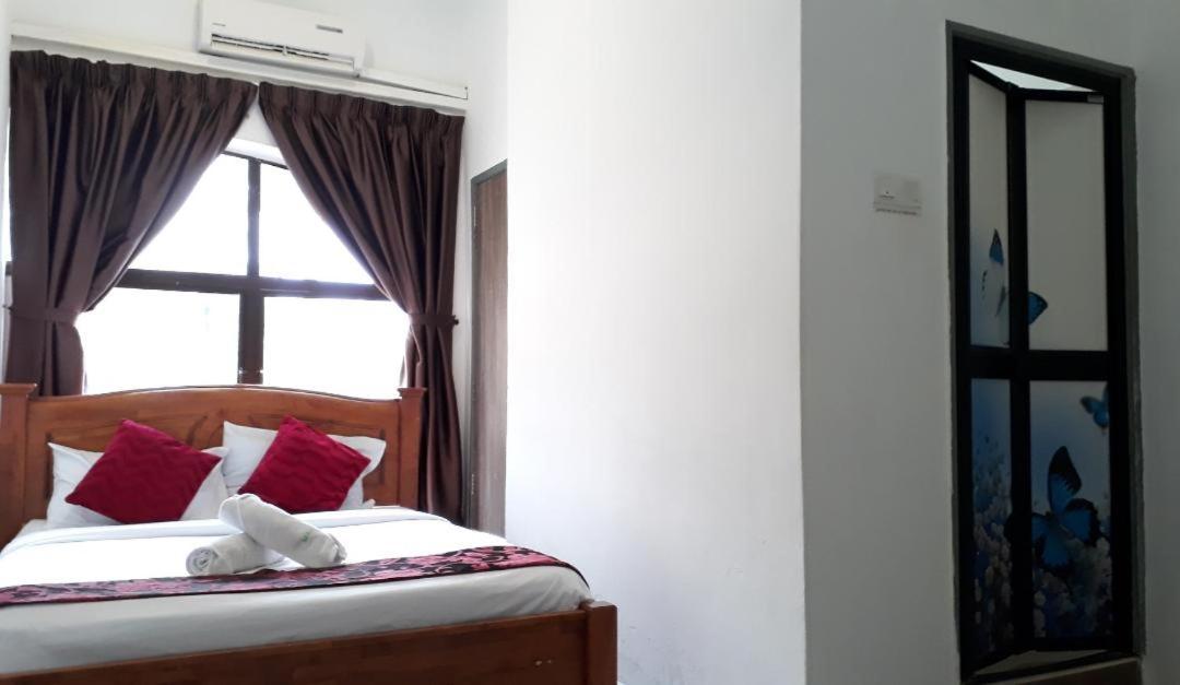 Max Ferringhi Hotel Batu Ferringhi Zewnętrze zdjęcie